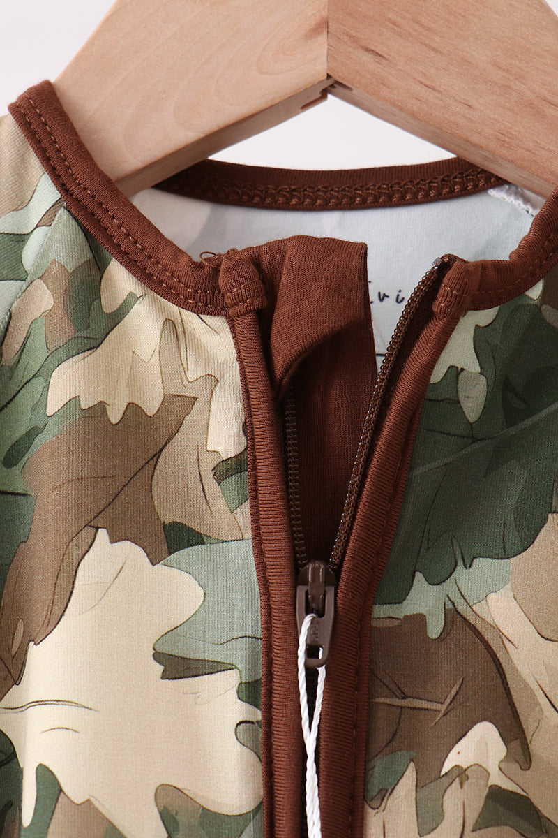 Pelele de bambú con estampado de camuflaje