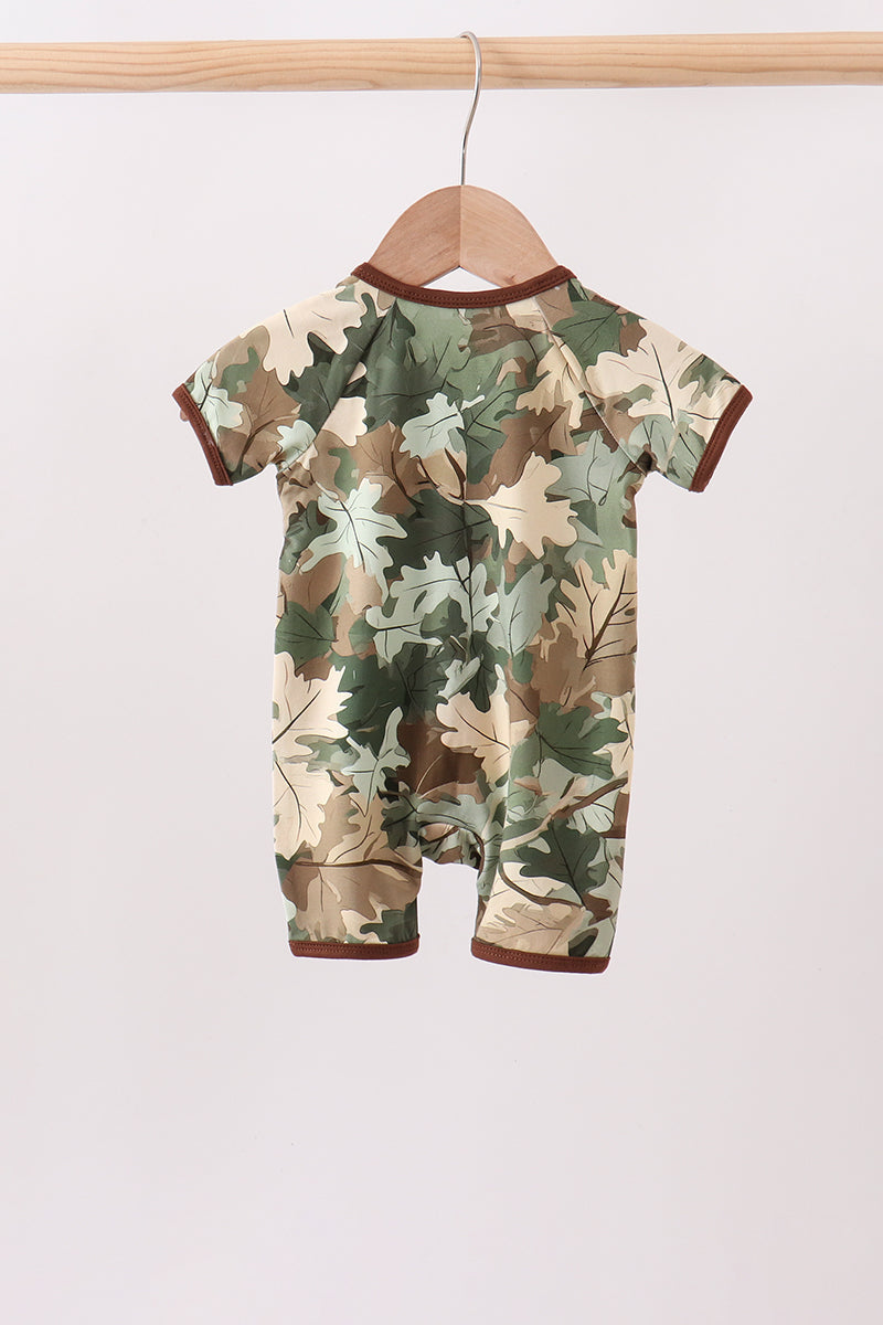 Pelele de bambú con estampado de camuflaje