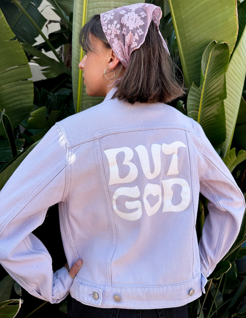Chaqueta Vaquera Corta But God