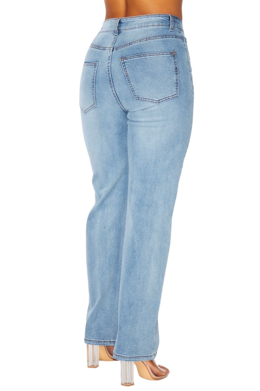 Vaqueros Denim Star con rodillas expuestas