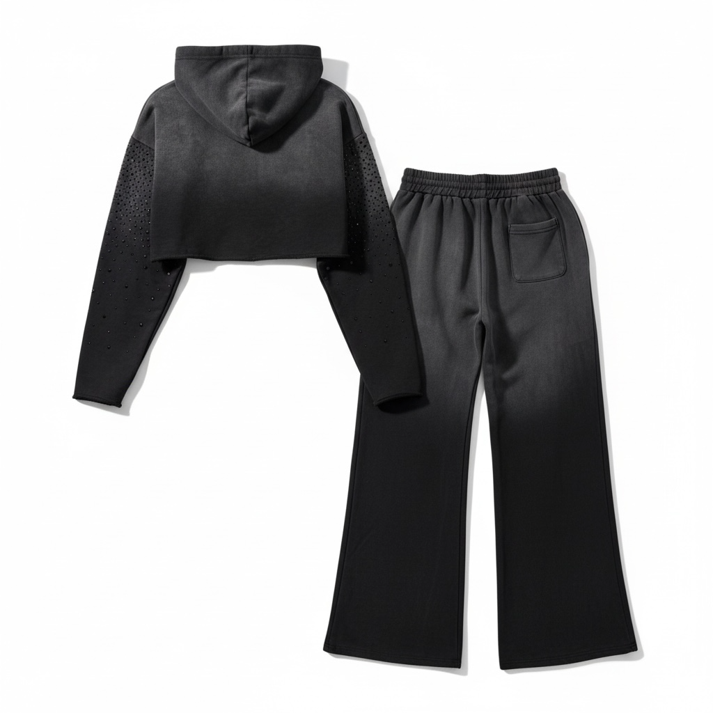 Conjunto de sudadera corta con capucha y pantalón de chándal de strass en degradé