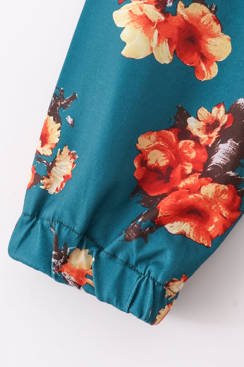 Vestido con estampado floral verde para mamá e hija