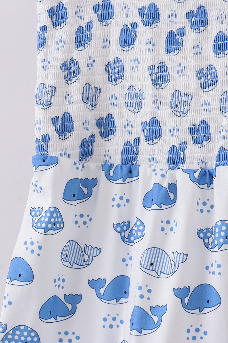 Vestido fruncido de ballena azul para mamá e hija