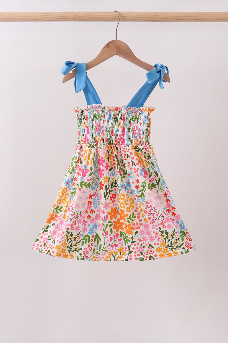 Vestido fruncido floreado de verano para mamá e hija
