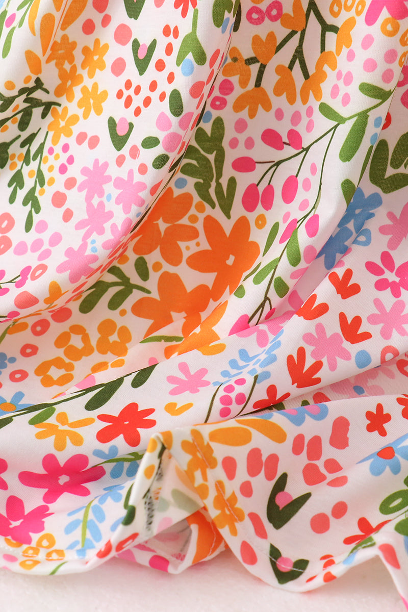 Vestido fruncido floreado de verano para mamá e hija