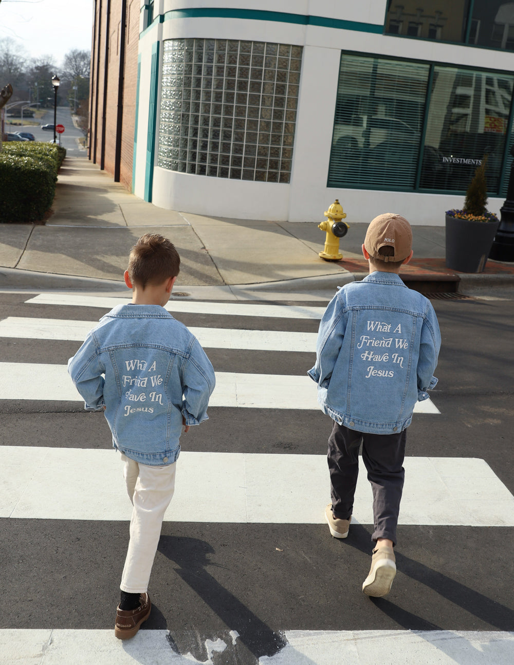 Chaqueta Vaquera para Niños "Qué Amigo Tenemos en Jesús"