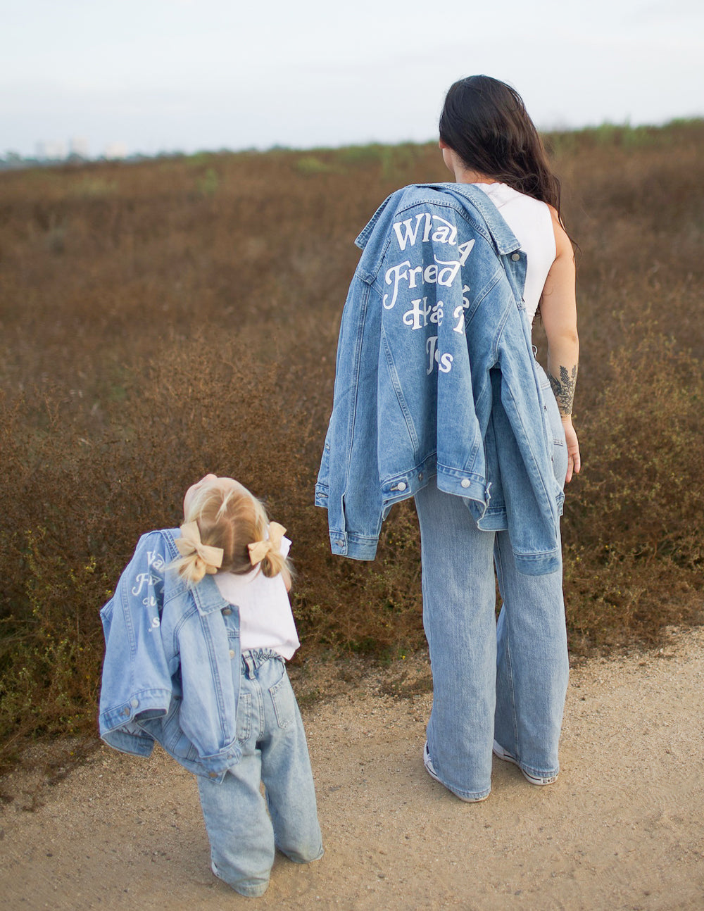 Chaqueta Vaquera para Niños "Qué Amigo Tenemos en Jesús"