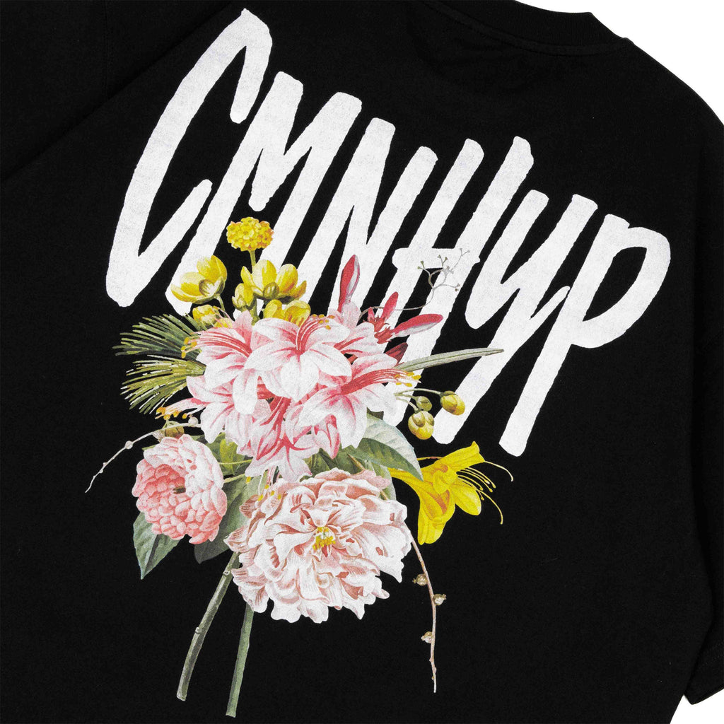 Camiseta Common Hype Bouquet Negra