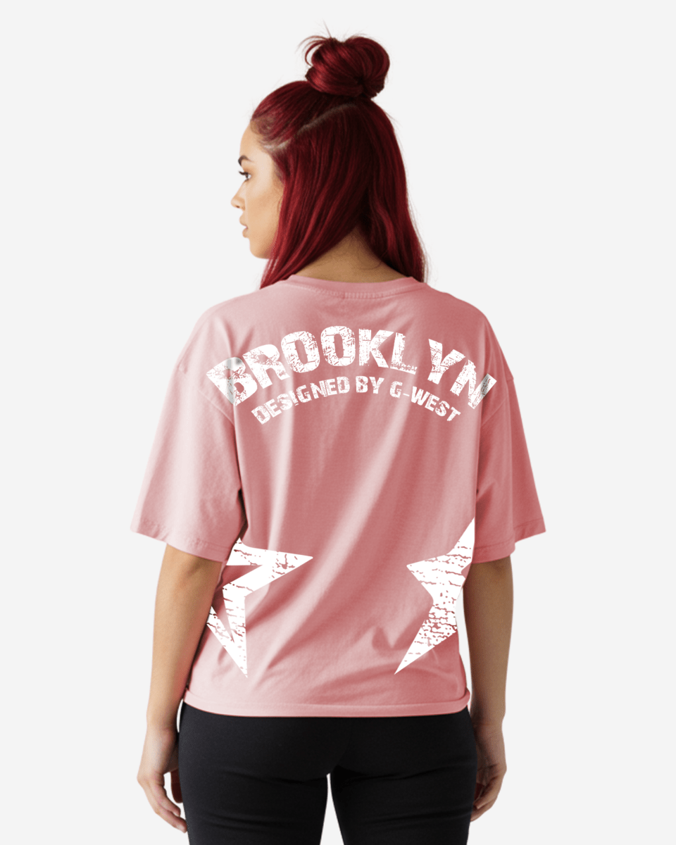 G West camiseta extragrande Brooklyn Arch con logo para mujer